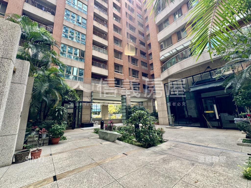 雷諾瓦美２房房屋室內格局與周邊環境