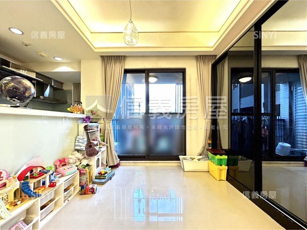 文山景觀三房平車房屋室內格局與周邊環境