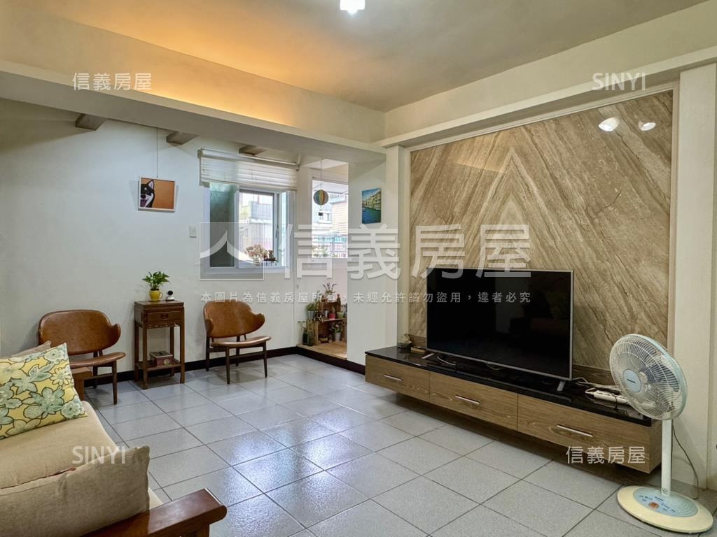 綠意光彩安平三房平車房屋室內格局與周邊環境