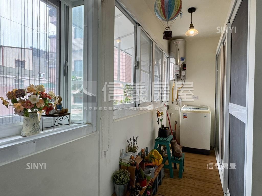 綠意光彩安平三房平車房屋室內格局與周邊環境