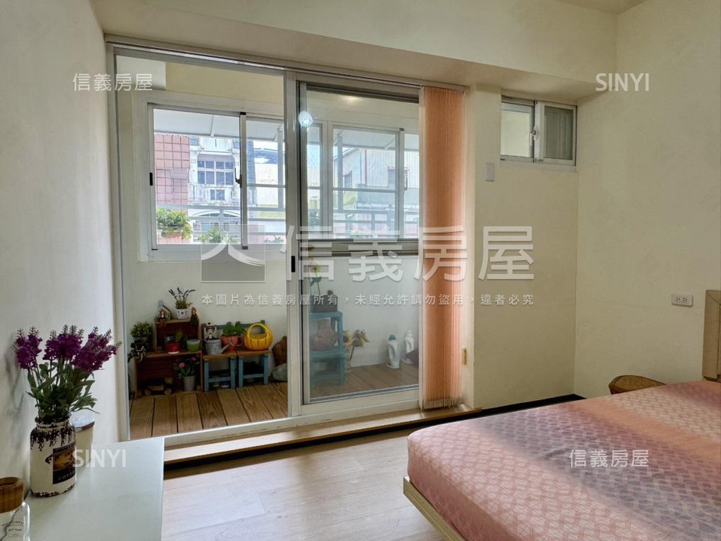 綠意光彩安平三房平車房屋室內格局與周邊環境