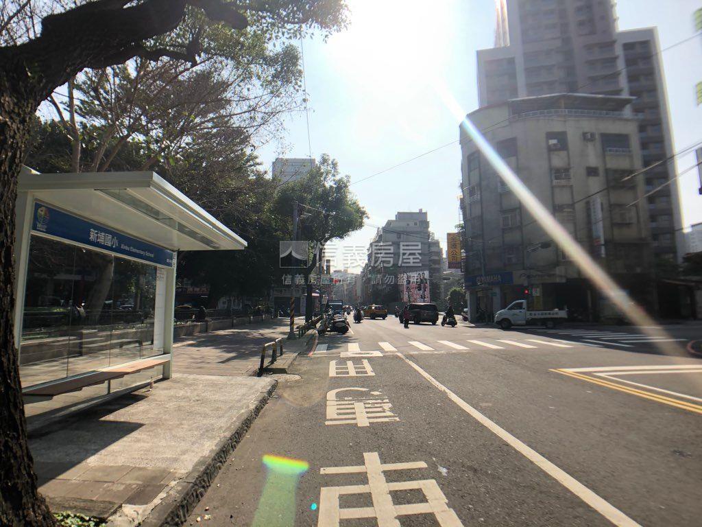 新埔捷運景觀美屋房屋室內格局與周邊環境