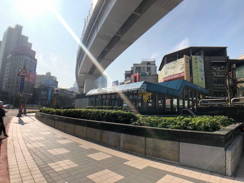 新埔捷運景觀美屋房屋室內格局與周邊環境