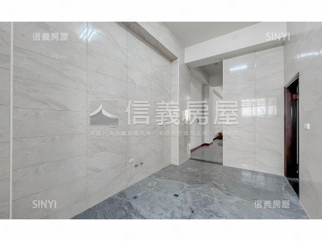 近大甲體育場美透天房屋室內格局與周邊環境