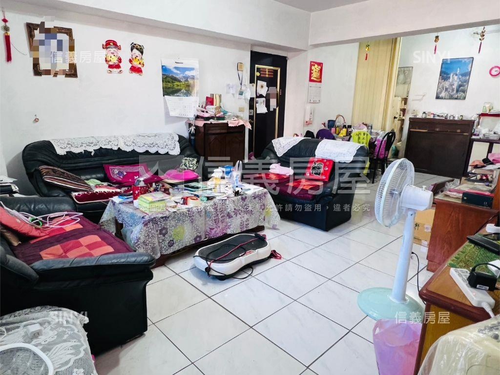 正。竹林路上三五好居房屋室內格局與周邊環境