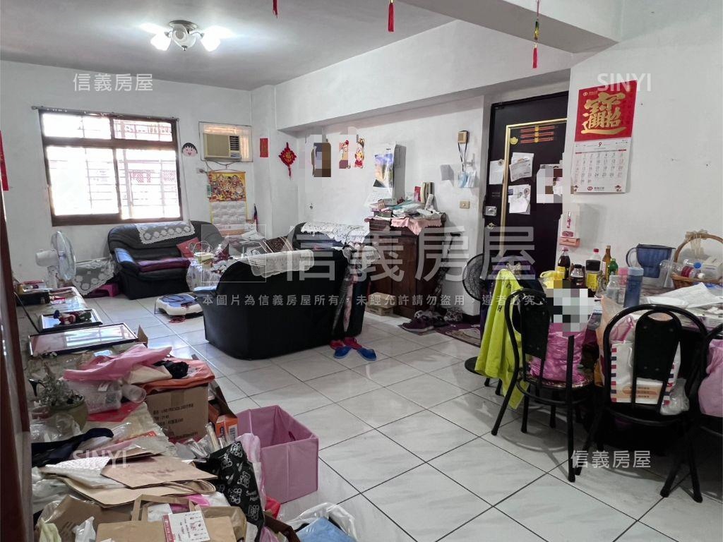 正。竹林路上三五好居房屋室內格局與周邊環境