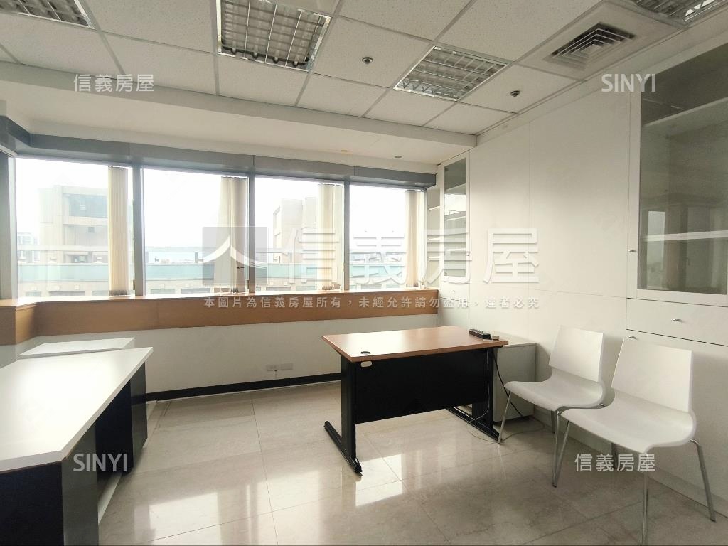 忠孝天廈高樓辦公房屋室內格局與周邊環境