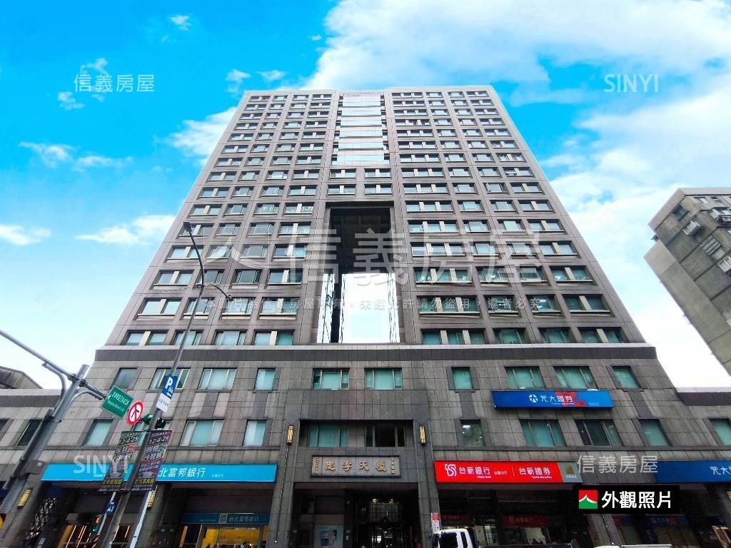 忠孝天廈高樓辦公房屋室內格局與周邊環境
