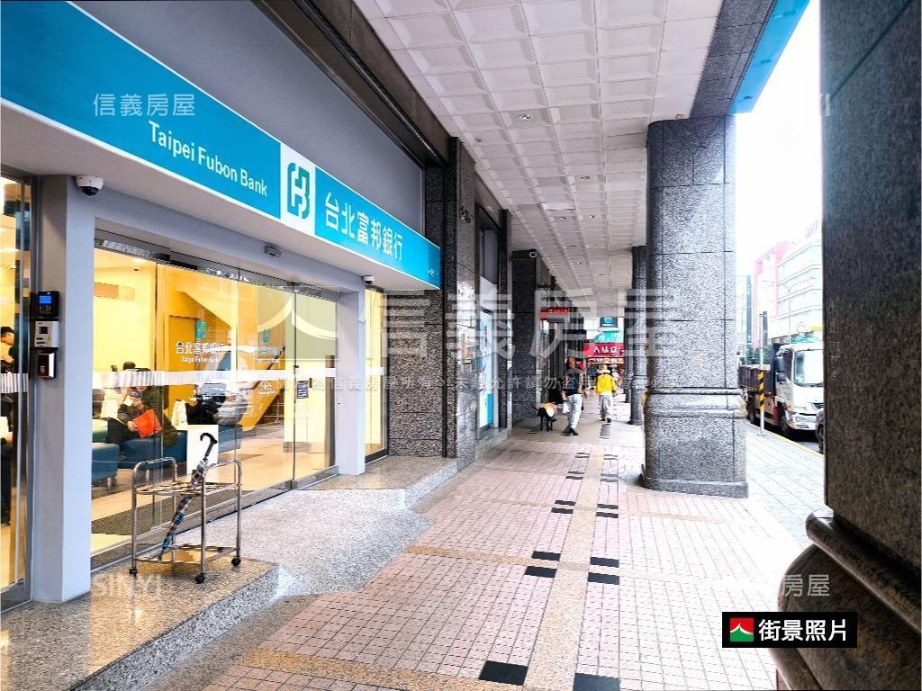 忠孝天廈高樓辦公房屋室內格局與周邊環境