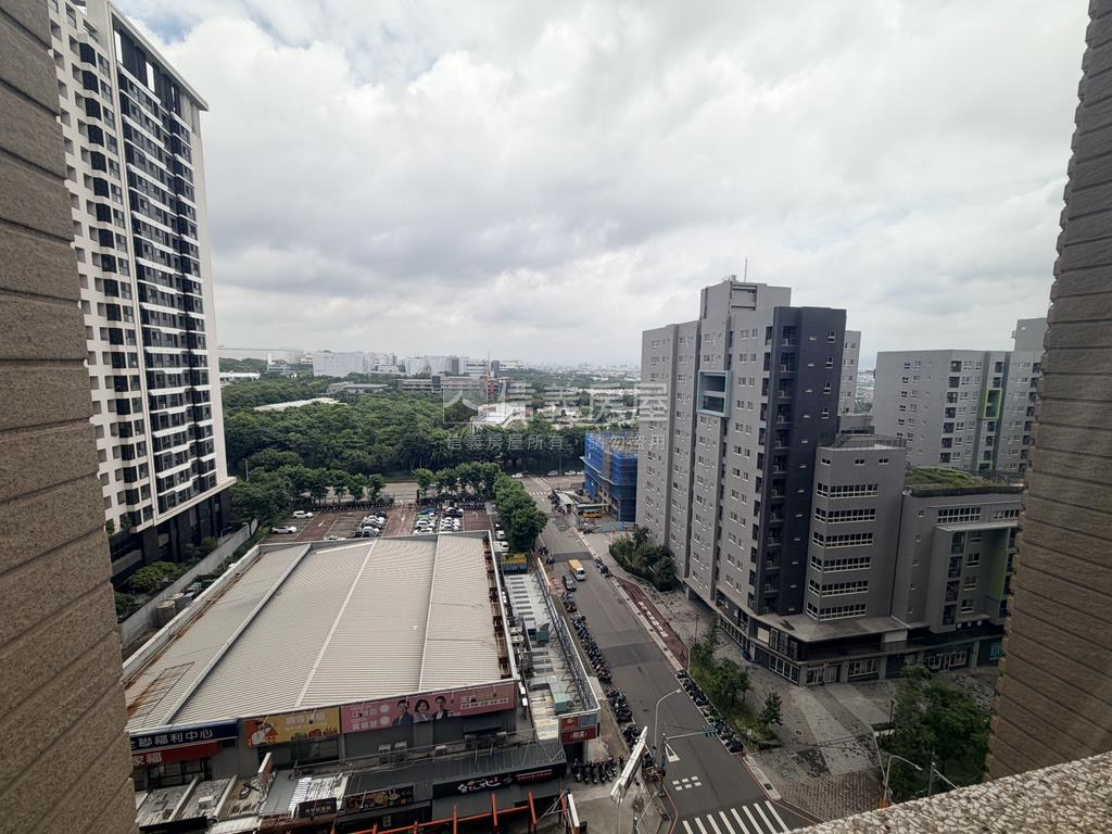 首選！新杜拜大二美屋車位房屋室內格局與周邊環境