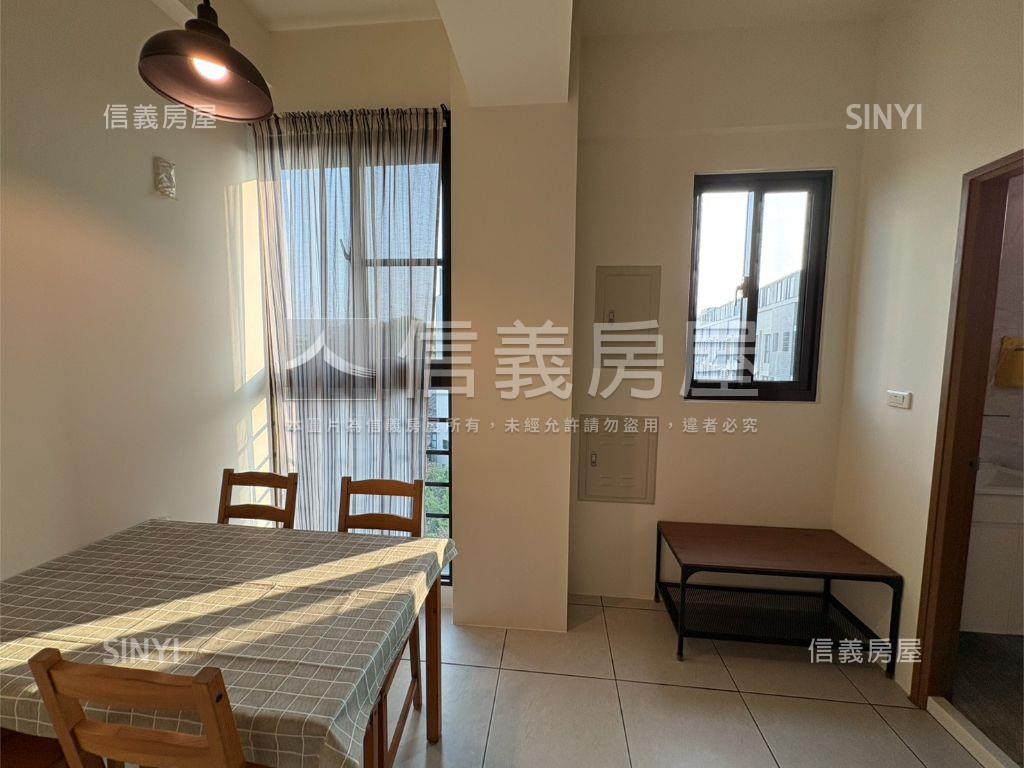 稀有！輕屋齡兩房屋況佳房屋室內格局與周邊環境