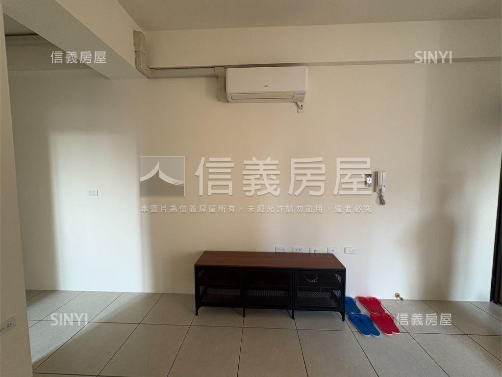 稀有！輕屋齡兩房屋況佳房屋室內格局與周邊環境