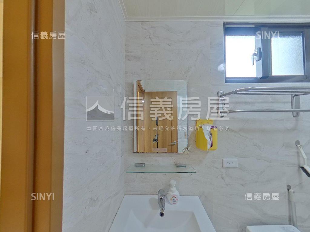 稀有！輕屋齡兩房屋況佳房屋室內格局與周邊環境