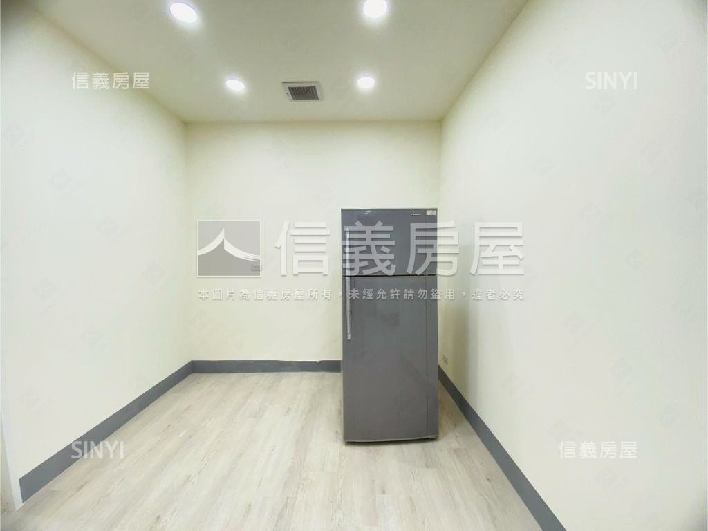 成功道路上一樓美寓房屋室內格局與周邊環境