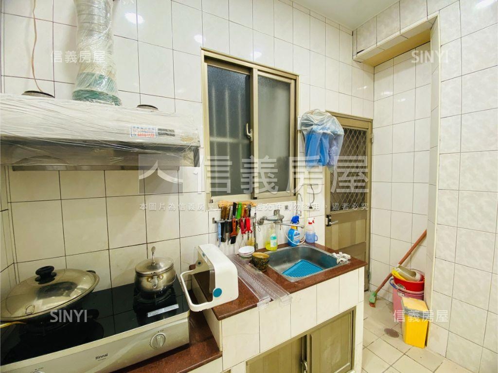 成功道路上一樓美寓房屋室內格局與周邊環境