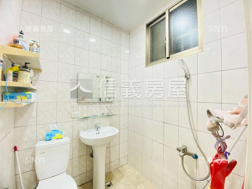 成功道路上一樓美寓房屋室內格局與周邊環境