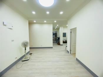 成功道路上一樓美寓