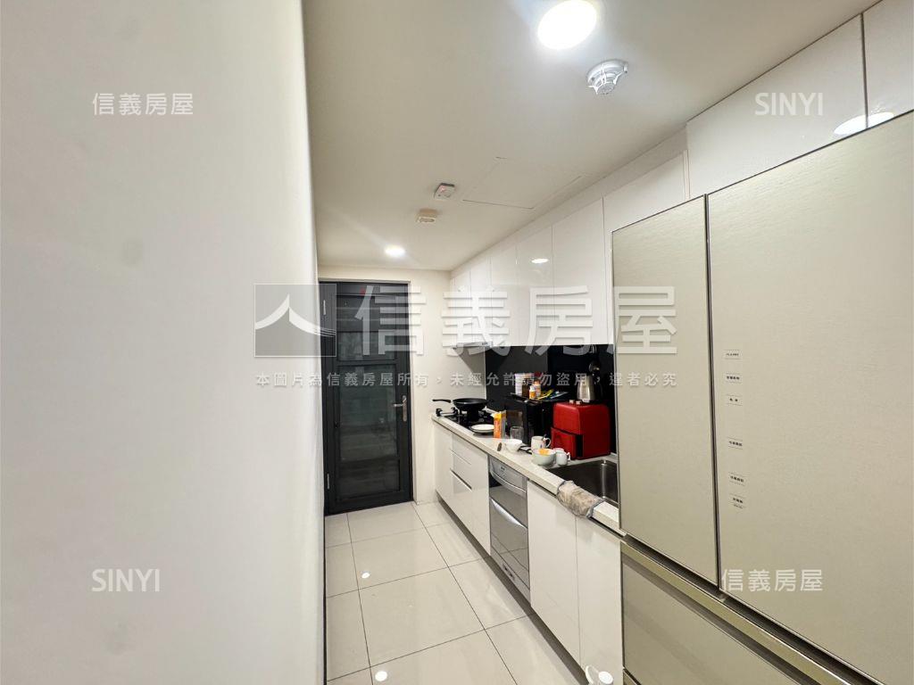 松築瓚！三房平車房屋室內格局與周邊環境