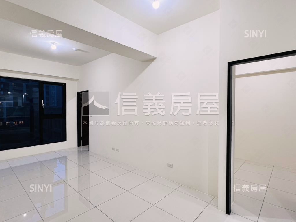 北大品＊未住過兩房車位房屋室內格局與周邊環境