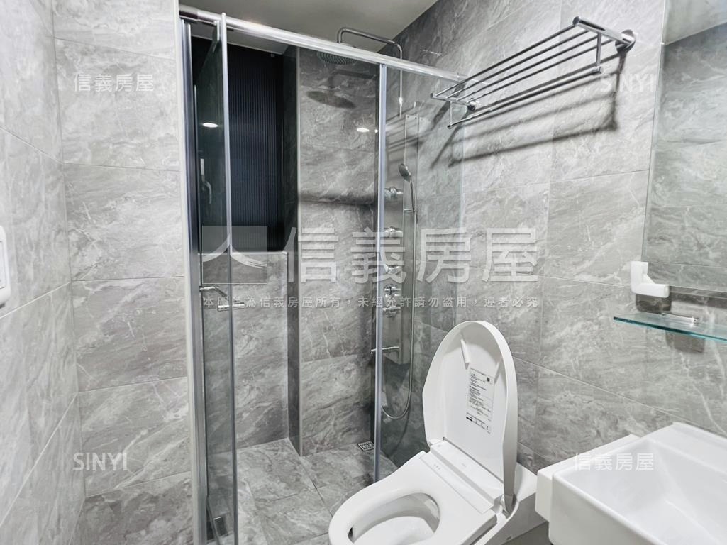 北大品＊未住過兩房車位房屋室內格局與周邊環境