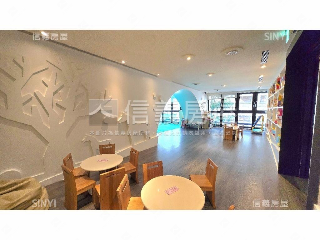 精美碧湖君鄰＋雙車位房屋室內格局與周邊環境