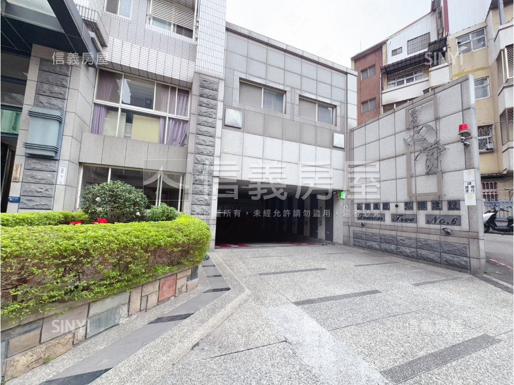 稀有崇德心賞３房附車位房屋室內格局與周邊環境