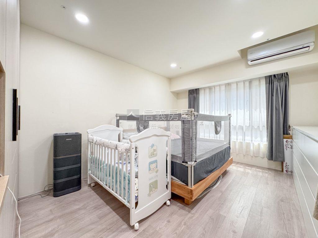 世紀皇家無印風裝潢四房房屋室內格局與周邊環境