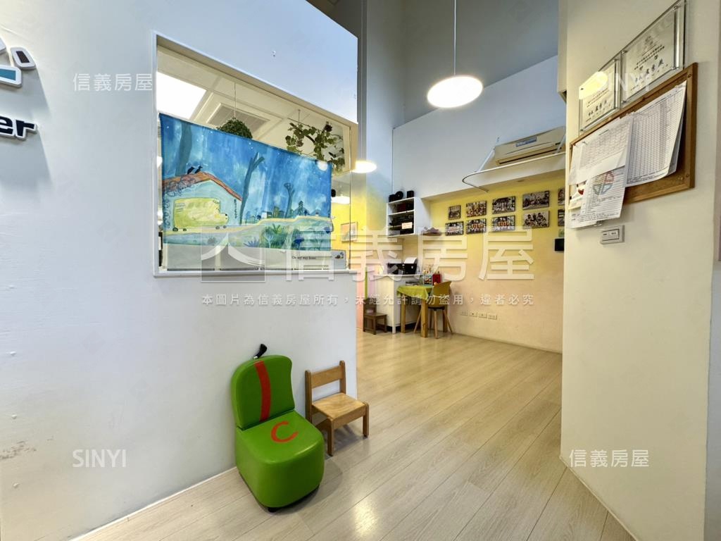 精科路質感大面寬店面房屋室內格局與周邊環境