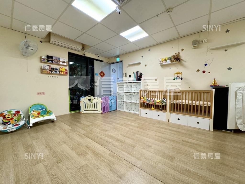 精科路質感大面寬店面房屋室內格局與周邊環境