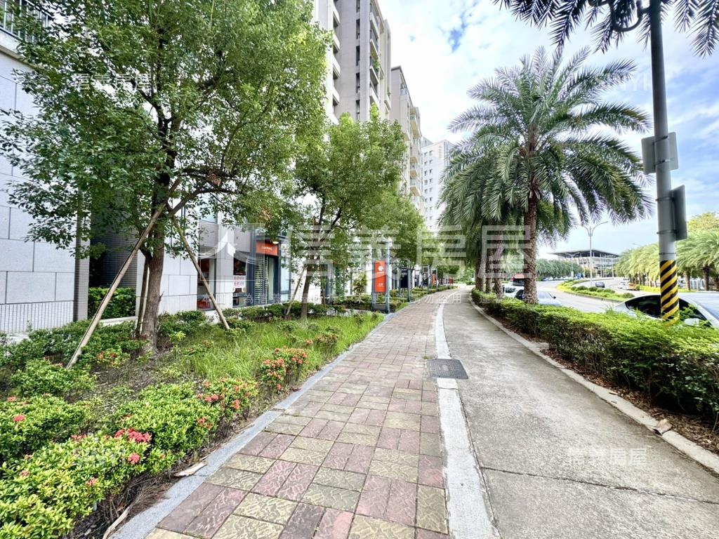 精科路質感大面寬店面房屋室內格局與周邊環境