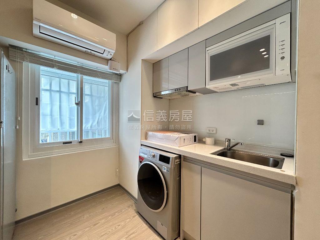 可以看了低總美２房房屋室內格局與周邊環境