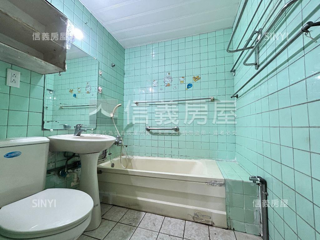 撫遠街綠景公寓房屋室內格局與周邊環境