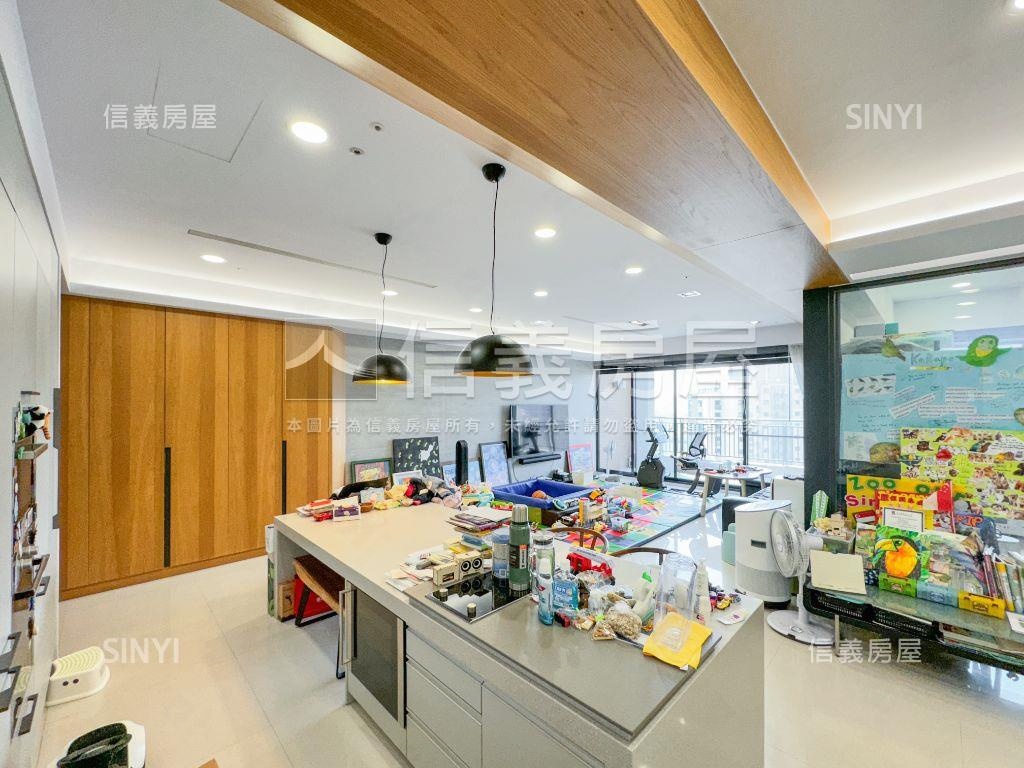 坤山一景文興國中美四房房屋室內格局與周邊環境