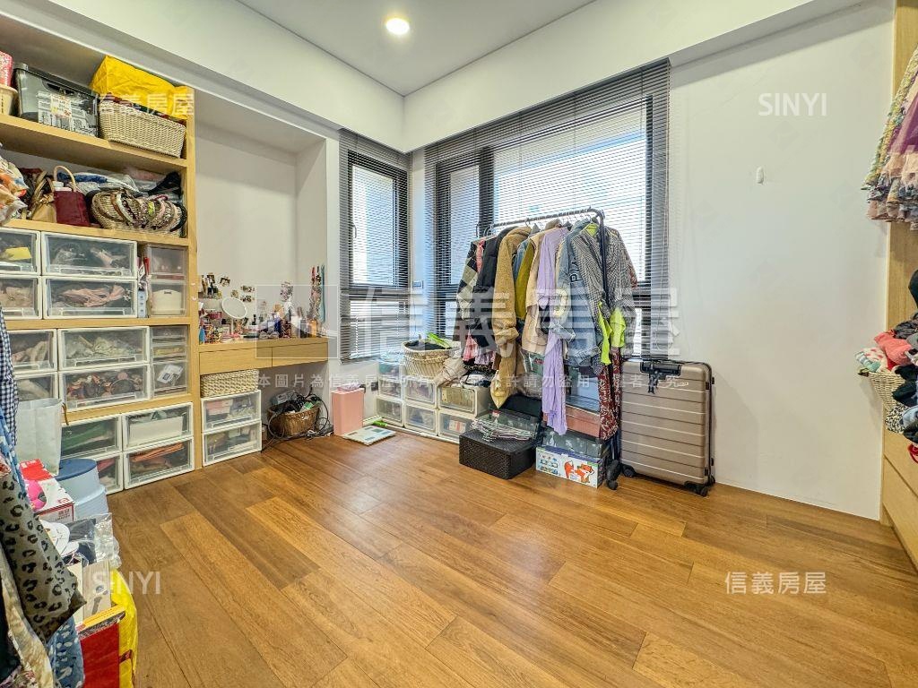 坤山一景文興國中美四房房屋室內格局與周邊環境