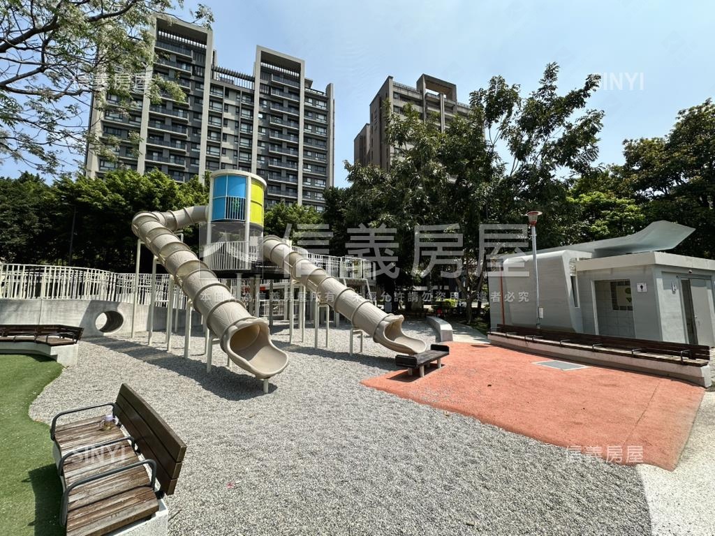 坤山一景文興國中美四房房屋室內格局與周邊環境