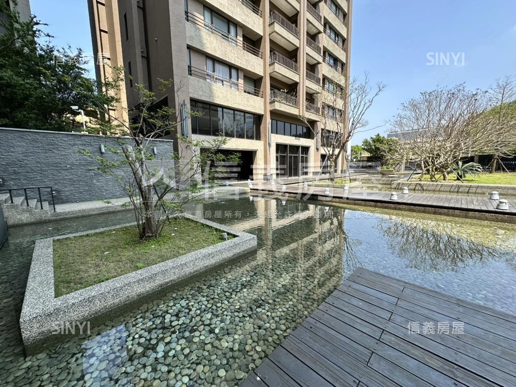 坤山一景文興國中美四房房屋室內格局與周邊環境