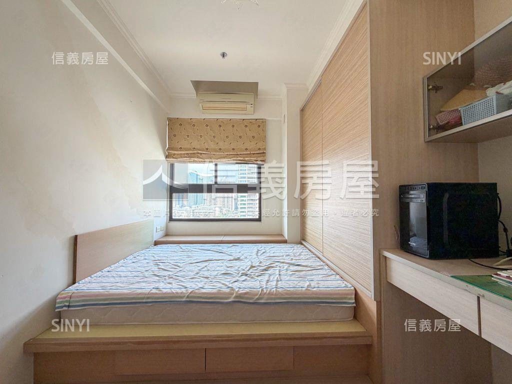 美術首排絕美四房平車房屋室內格局與周邊環境