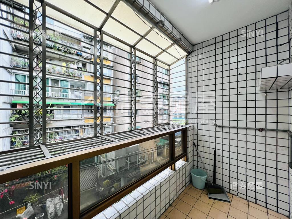 小資電梯輕鬆入手房屋室內格局與周邊環境