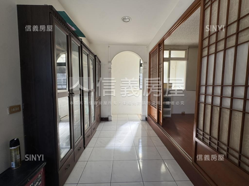 新店大空間美寓房屋室內格局與周邊環境