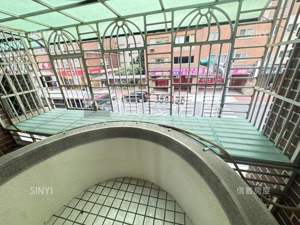 桃源雙星邊間超值大四房房屋室內格局與周邊環境