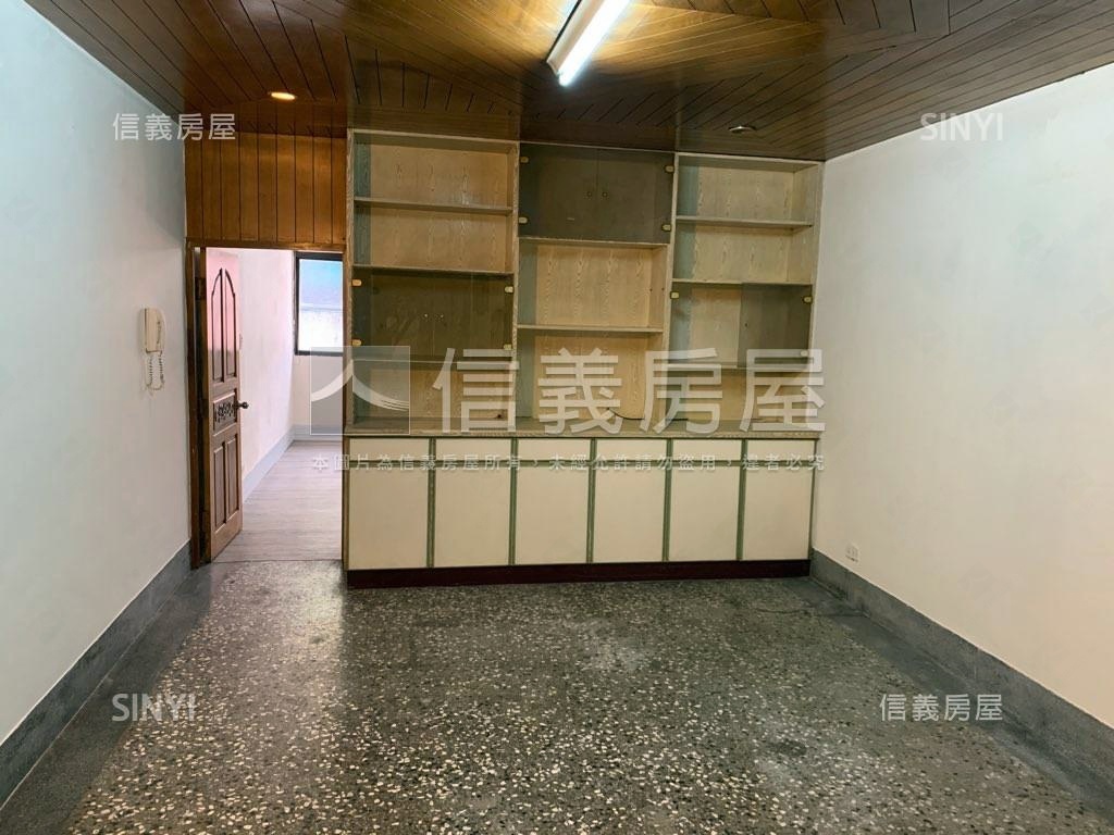 正義國小稀有釋出透天房屋室內格局與周邊環境