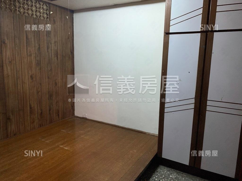 正義國小稀有釋出透天房屋室內格局與周邊環境