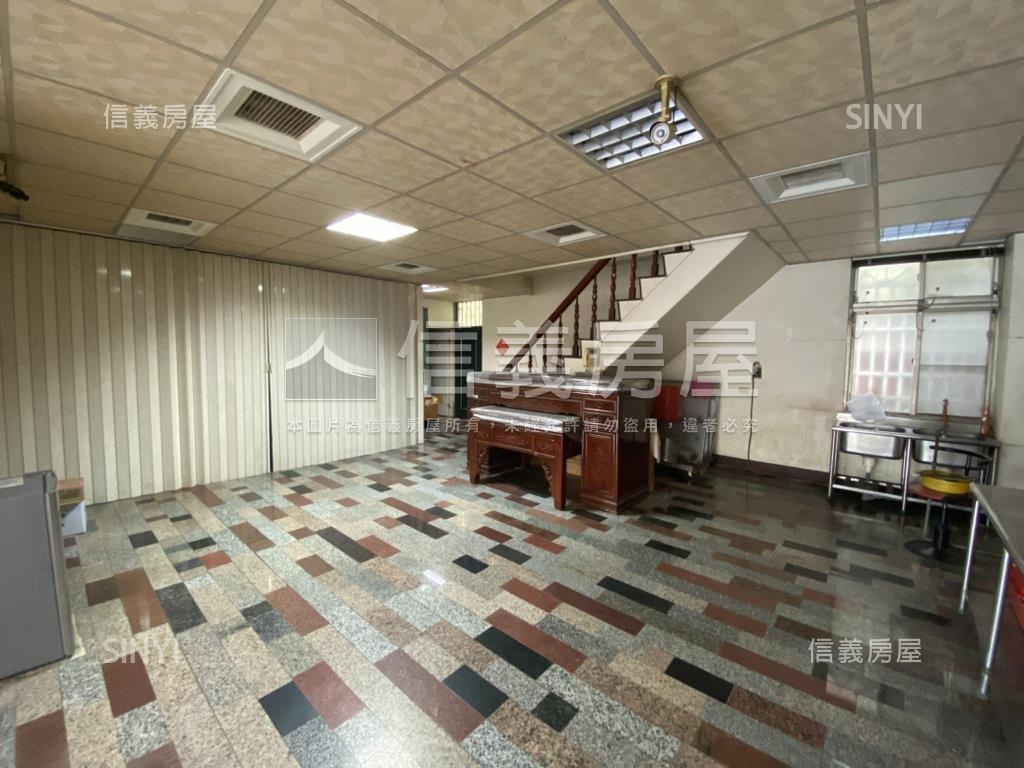 崇善大地坪店面房屋室內格局與周邊環境