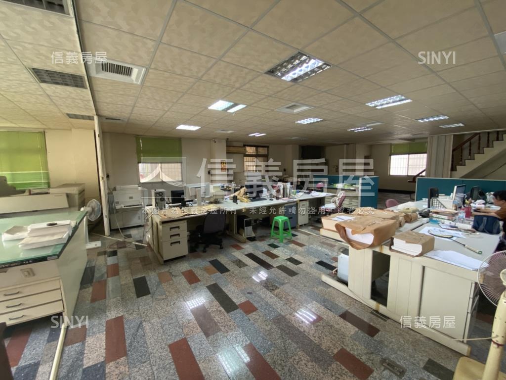 崇善大地坪店面房屋室內格局與周邊環境