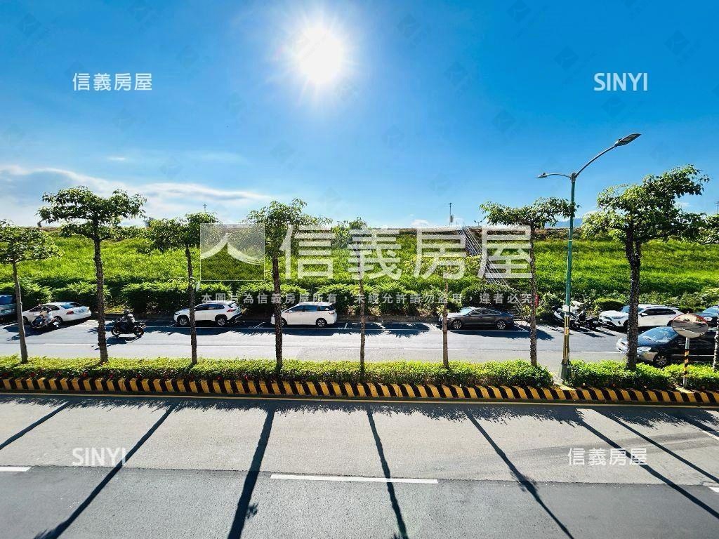 近捷運。永平方正黃金三樓房屋室內格局與周邊環境