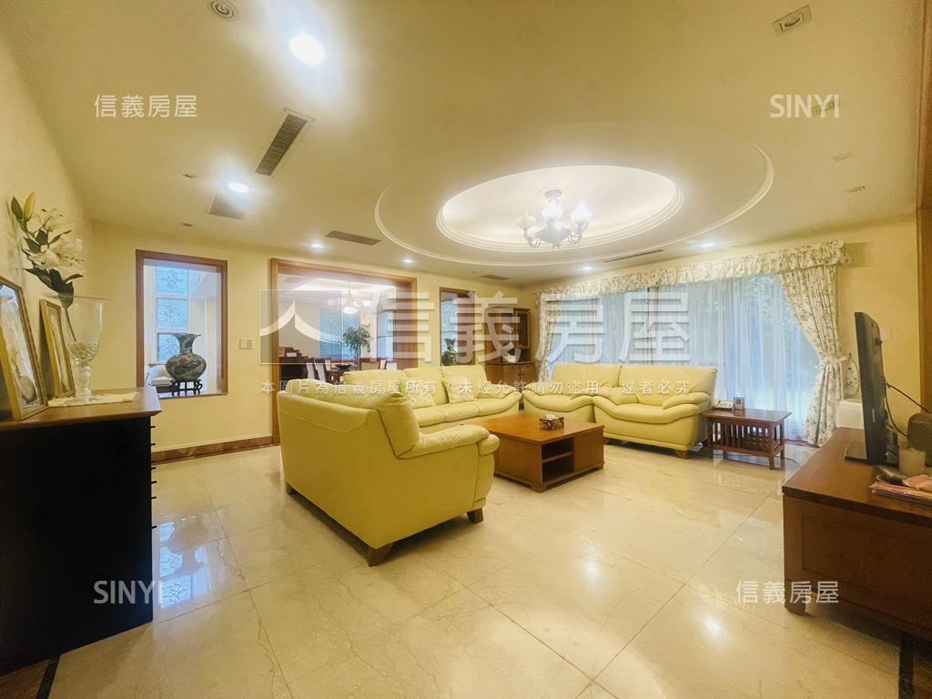 美式莊園獨棟別墅房屋室內格局與周邊環境