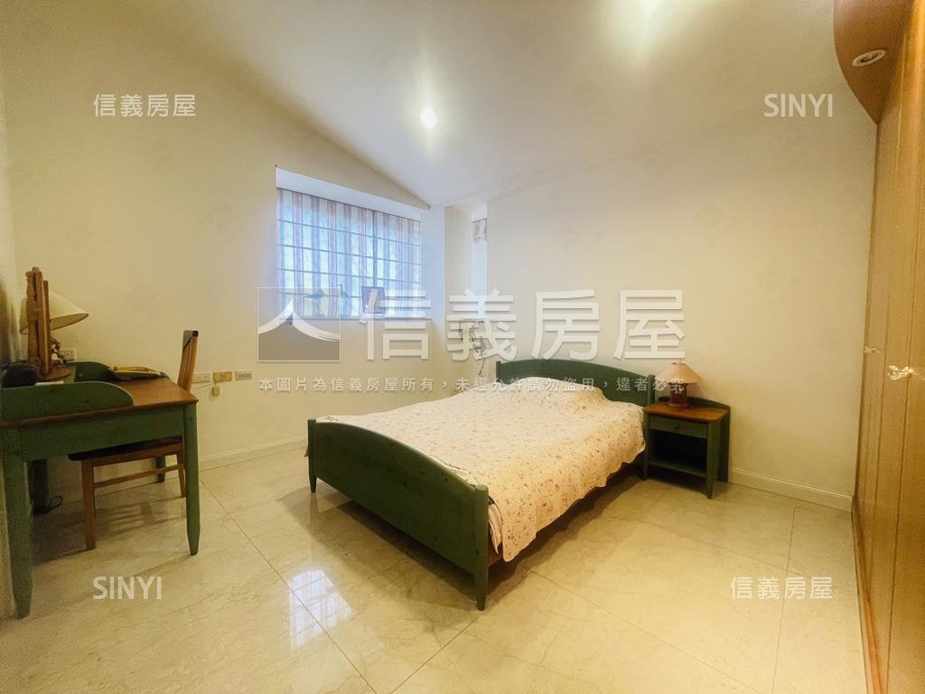 美式莊園獨棟別墅房屋室內格局與周邊環境