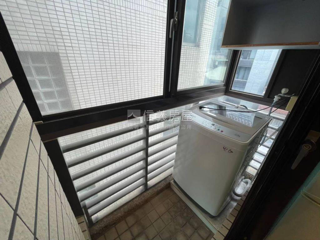 冠堤晶華陽台小豪宅房屋室內格局與周邊環境