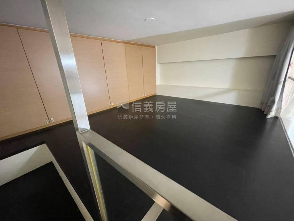 冠堤晶華陽台小豪宅房屋室內格局與周邊環境