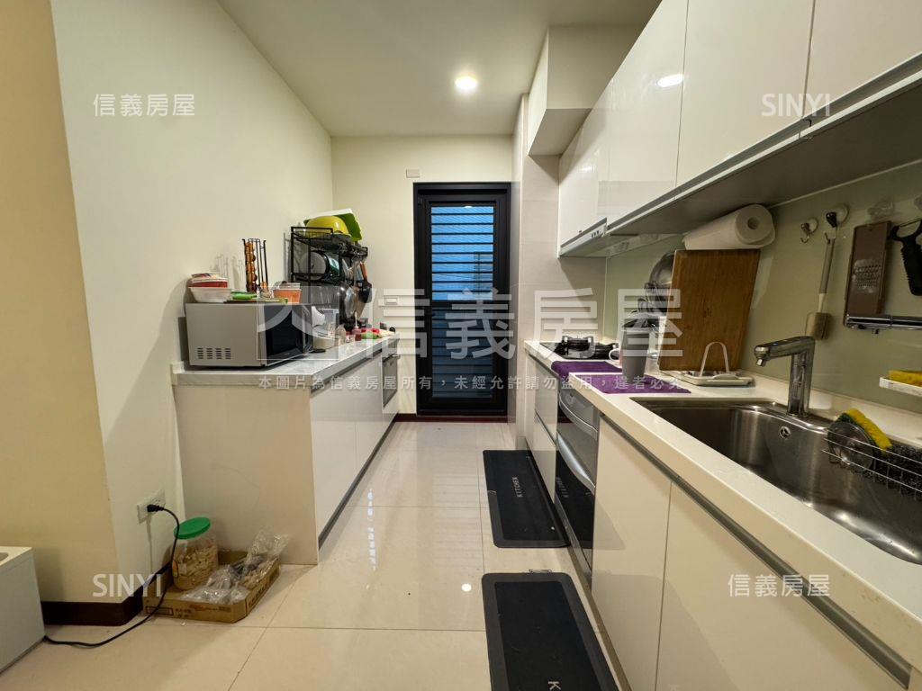 ★沙鹿富宇境可停雙車★房屋室內格局與周邊環境